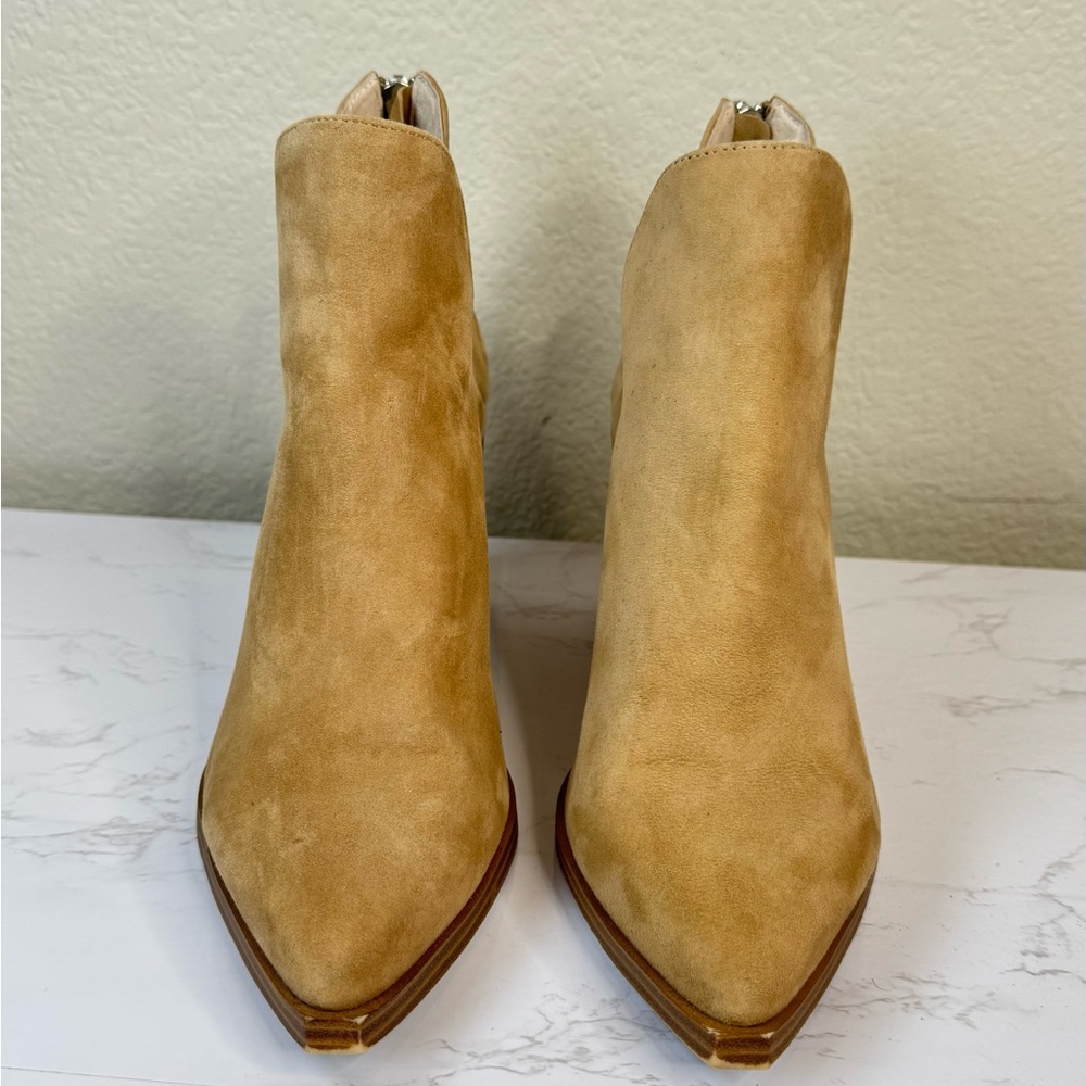 STEVE MADDEN Cedar Suede Ankle‎ Boot Camel Neutral Size 8.5 US Block Heel Bootie - Picture 3 of 8